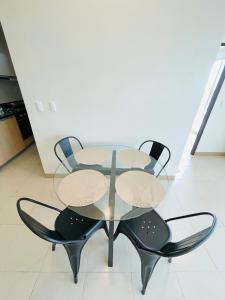 32 Best Value Family Suite