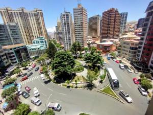 Amplio y cómodo departamento