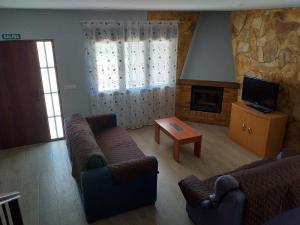 Carreras Beach Candeleda Casa en piscina natural