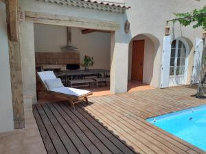 Mas climatise, piscine chauffee privee - parc regional naturel st baume