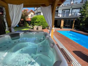 Boho Łeba z basenem i jacuzzi