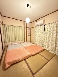 6 minutes by train to Shinsaibashisuji Shopping Street