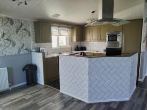 Large double sized lodge ideal for furry friends to stay