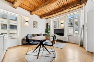 Stylish Stay in Grund with Balcony & City Views
