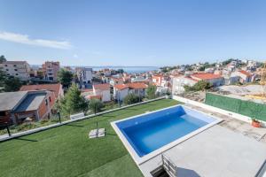 Villa La Vie - Podstrana
