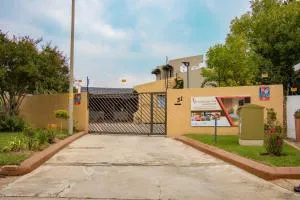 Woodpecker's Inn Guest House - Kempton Park