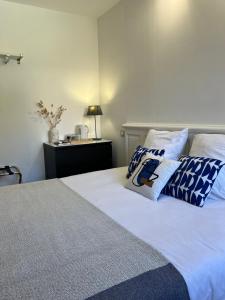 Hotels Logis Hotel La Feniere : photos des chambres