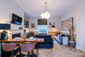 The Jane Austin in Central York - Sleeps 6