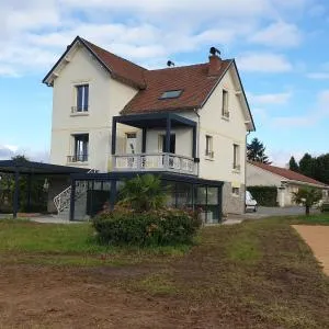 Gîte LOU-CASTA 14 pers - 圣艾蒂安德莫尔