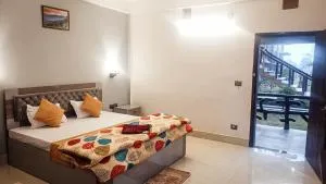 Nature Green Resort Lataguri - Chālsa