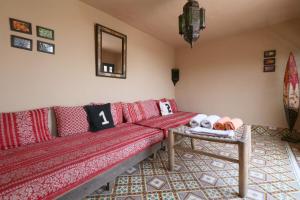Riad XCIX, basin, 3 bedrooms in Medina excluded