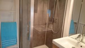 T1 lumineux, Saint Malo-Solidor, parking gratuit