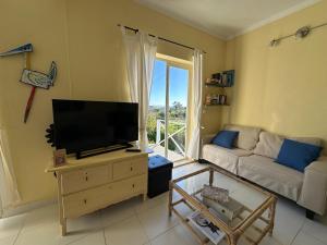 Ceu Azul - Elevated apartment with stunning views and big garden - Somewhere Special