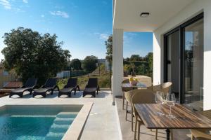 NEW Villa Artec with Sea View