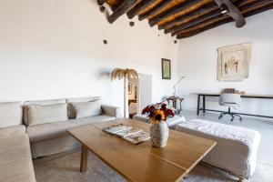 Can March Authentic Finca Central