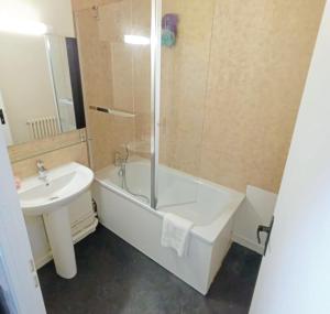 Appartements Reims Centre Deluxe Suite : Suite Deluxe avec Lit King-Size