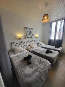 Hotels Hotel Le Chalet : photos des chambres