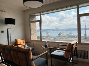 Stunning Sea View Amazing Flat 4BR 2BA AC