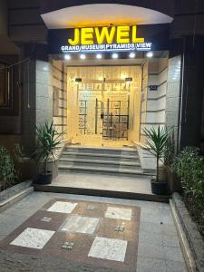 Jewel Grand Museum & Pyramids View