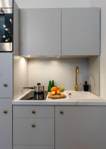 Neon 45 Apartment - ProperUNIT