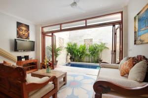 Legian Blue Ocean Villa
