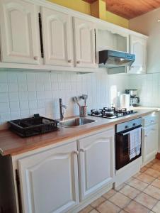 Chalets Domaine de Grezelou : photos des chambres