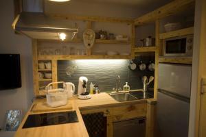 Appartement T1bis avec jardinet au calme