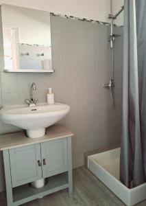 Chalets Domaine de Grezelou : photos des chambres