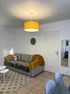 Appartements Cozy atmosphere 4pers near Eurexpo GroupamaStadium : photos des chambres