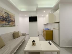 Zaharitsa modern cozy apartment in Koukaki