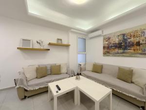 Zaharitsa modern cozy apartment in Koukaki