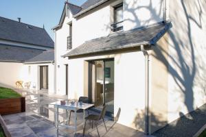 Maisons de vacances Maison lumineuse pour 8 avec grand jardin : photos des chambres