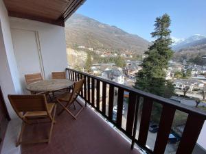 Appartements Studio 2* lumineux avec balcon, parking et WiFi a Brides-les-Bains - FR-1-512-3 : photos des chambres