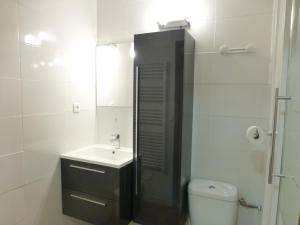 Appartements Studio 4 pers avec Balcon, Parking et Wi-Fi, Proche Thermes, Brides-les-Bains - FR-1-512-100 : photos des chambres