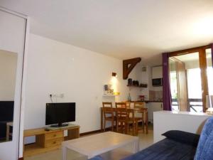 Appartements Studio 28m² avec Balcon, Parking et Wifi - Brides-les-Bains - FR-1-512-133 : photos des chambres