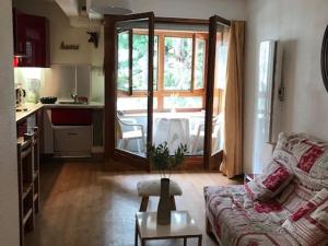 Appartements Studio 4 Pers avec Balcon, Wi-Fi, Parking - Centre-ville Brides-les-Bains - FR-1-512-231 : photos des chambres