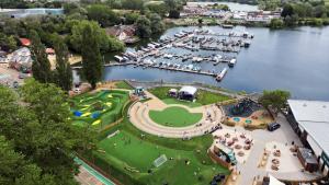 Billing Aquadrome Holiday Park - Ubytování bez kategorie ve městě Great Billing