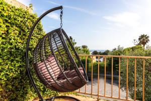 Villas VILLA LUNA VI4339 By Riviera Holiday Homes : Villa