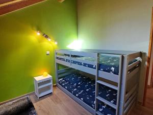 Chalet 4* 8 pers, Animaux admis, Wifi, Parking à Valloire - FR-1-263-542