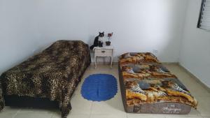 Quarto em Casa de Família