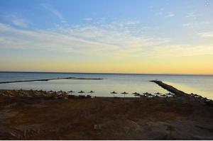 Impeccable 1-Bed Apartment in Hurghada