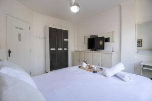 BK64 - Próx Calçadão, 2 Dorm Climatizados