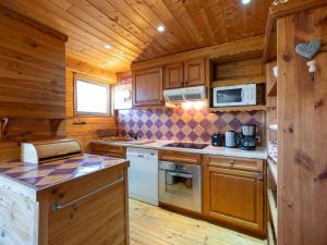 Chalets Les Grands Champs Sud : photos des chambres