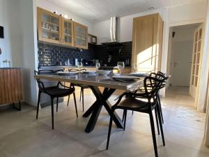 Maison 3 pièces 4 couchages La Brée Les Bains LBO000-130