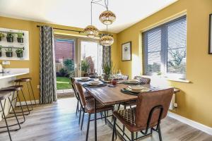 Flint House - Bracklesham Bay