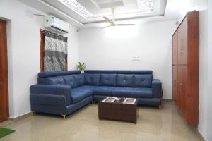 R Homestay