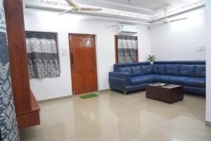 R Homestay