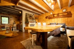 Domek z kominkiem i jacuzzi