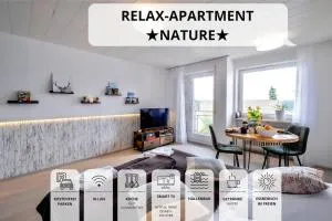 RelaxApartments BLACK FOREST NATURE mit beheiztem Indoor-Pool und Sauna - Sonnenbalkon mit Blick ins Grüne, schnelles Internet, Nähe Triberger Wasserfälle, für bis zu 2 Personen - Schönwald