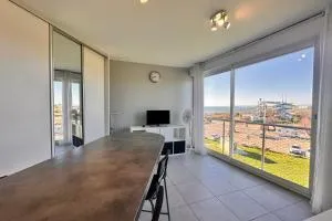 Les pieds dans le sable Appartement Vue Mer 1 chambre 1 cabine - إج مورت